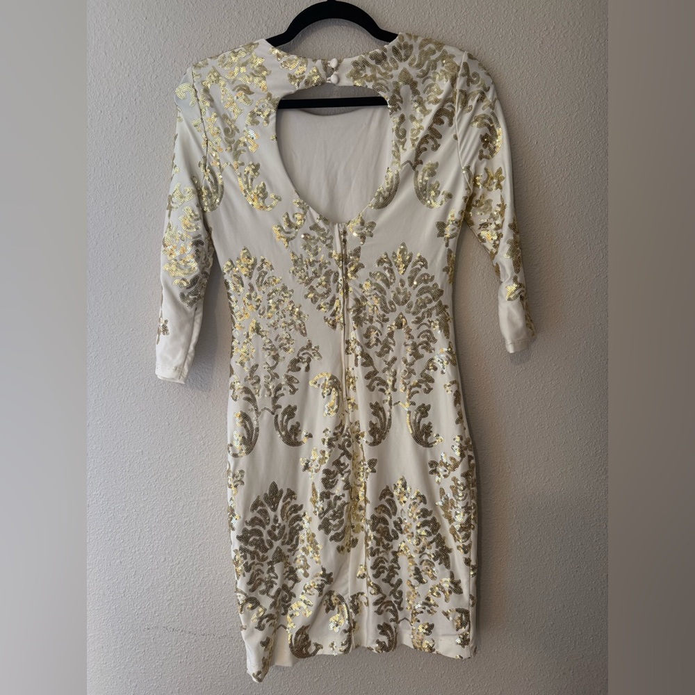 B.DARLIN GOLD SEQUIN DRESS 7/8 - Picture 4 of 5
